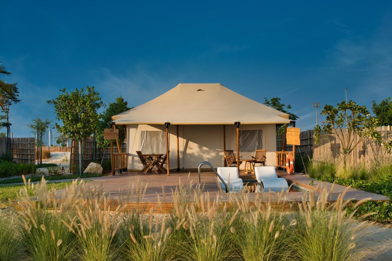 Bab Al Nojoum Hudayriyat Camp Hotel Абу Даби Екстериор снимка