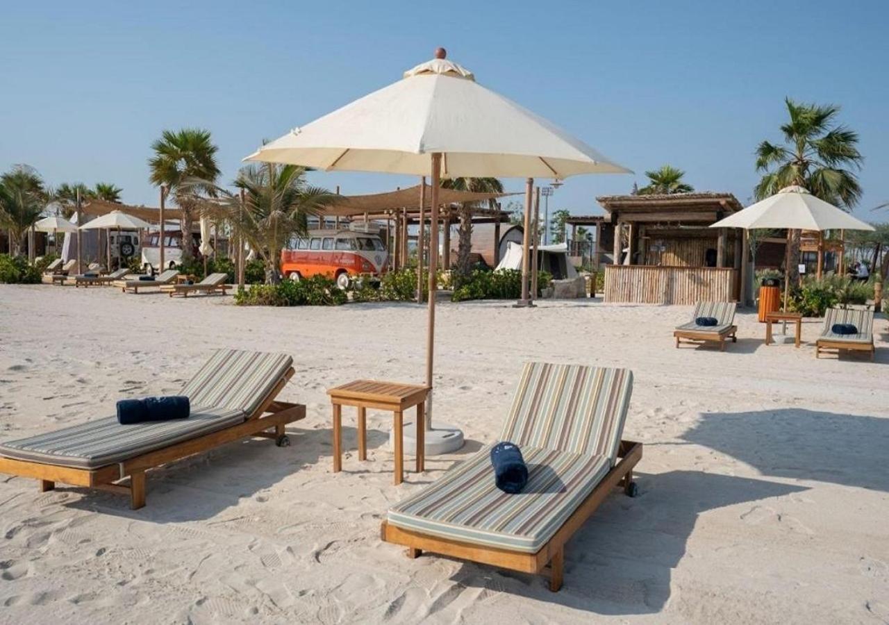 Bab Al Nojoum Hudayriyat Camp Hotel Абу Даби Екстериор снимка