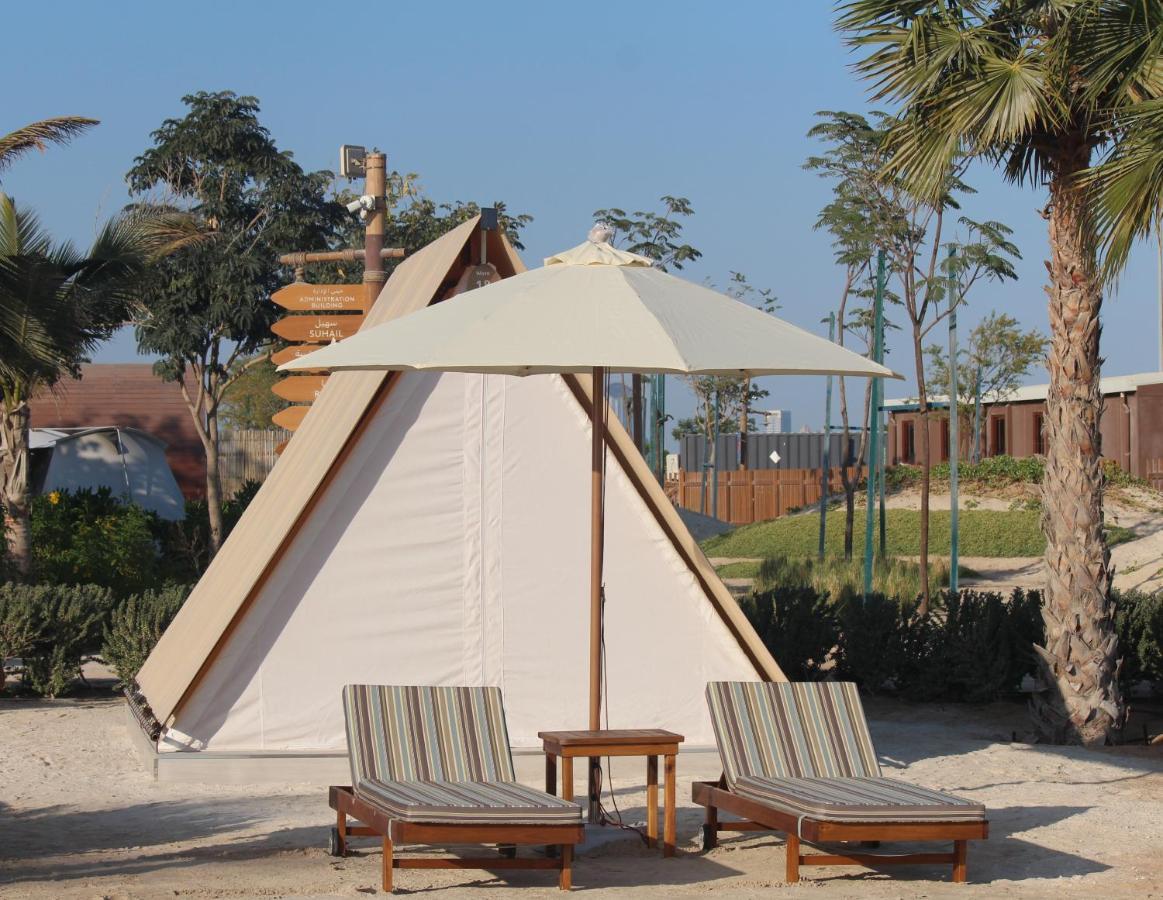 Bab Al Nojoum Hudayriyat Camp Hotel Абу Даби Екстериор снимка